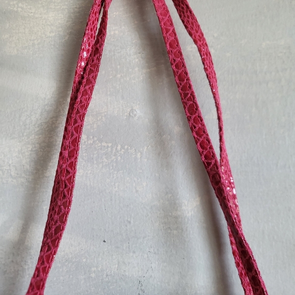 Hello Kitty 2011 Pink Faux Snakeskin Tote Sanrio 13 x 13 - Picture 4 of 9